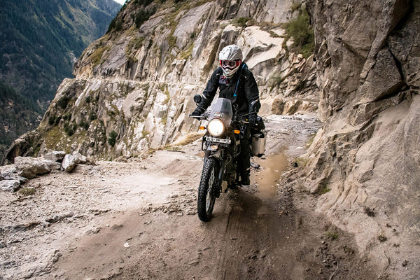 India - Road to Nowhere