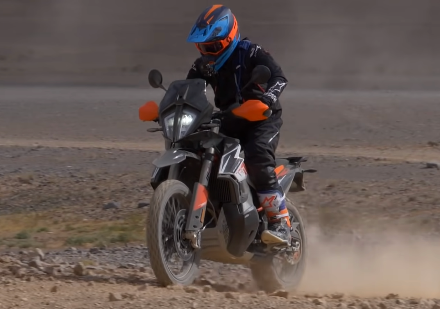 KTM 790 ADVENTURE R: INITIAL IMPRESSIONS FROM MOROCCO