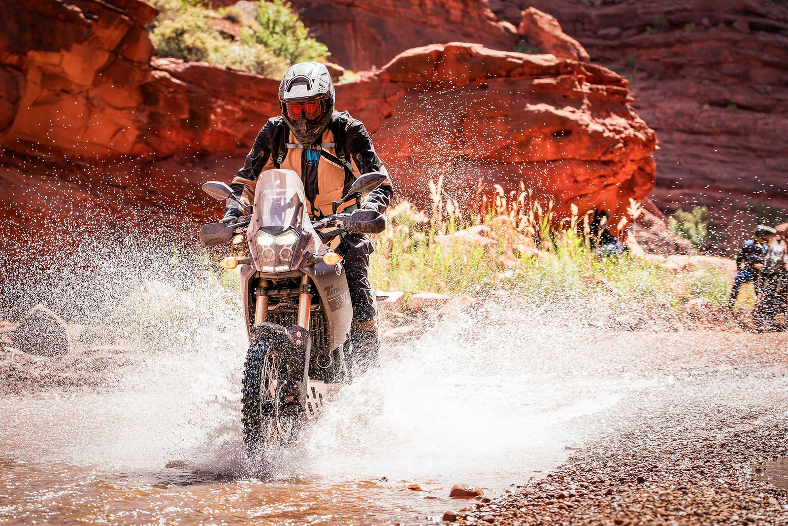 YAMAHA TENERE 700 CROSSING A CREEK