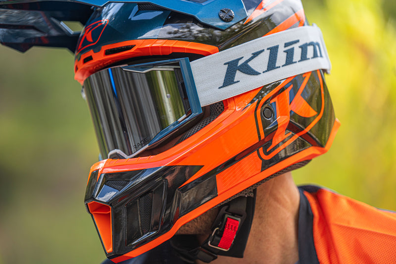 KLIM INTRODUCES QUICK-RELEASE RAGE GOGGLE AND F3 CARBON PRO H