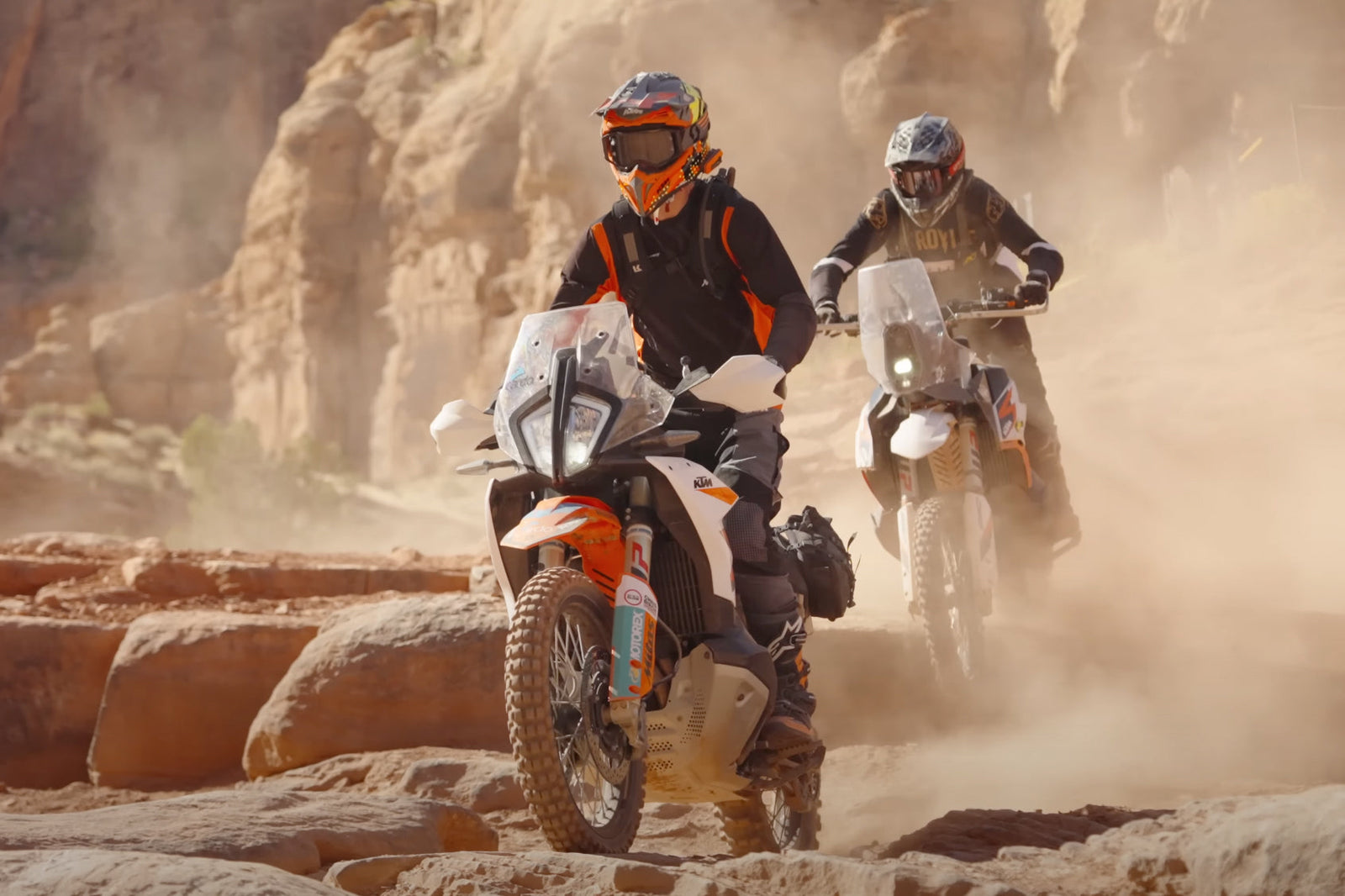 CHRIS BIRCH ON KTM 890