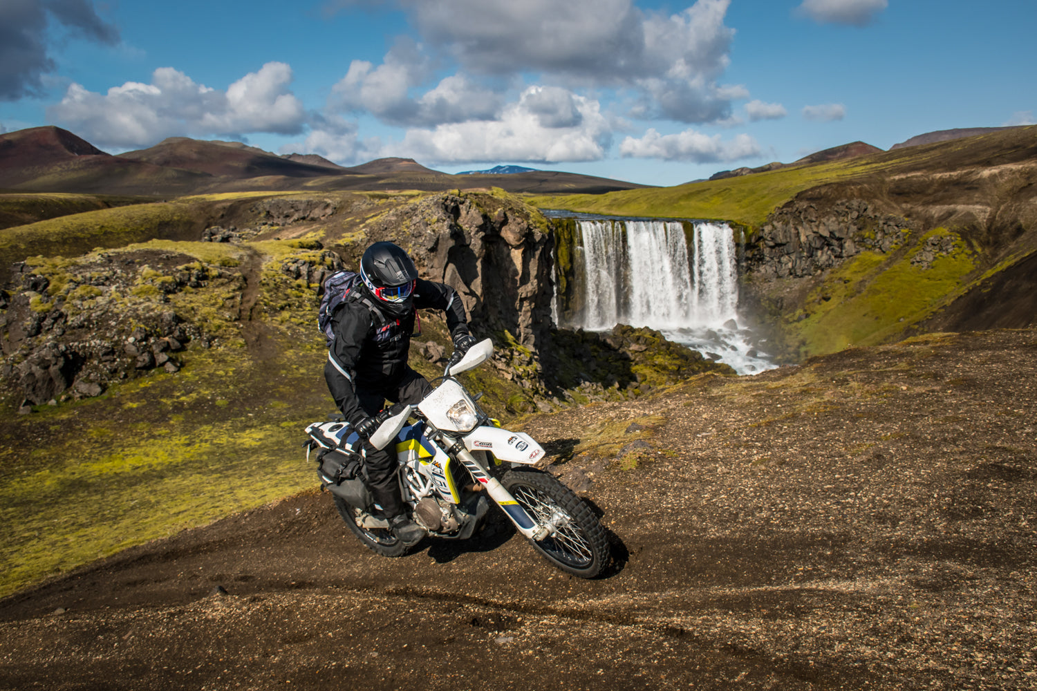RIDING SOUTHERN ICELAND